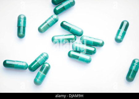 Capsules médecine verte Banque D'Images