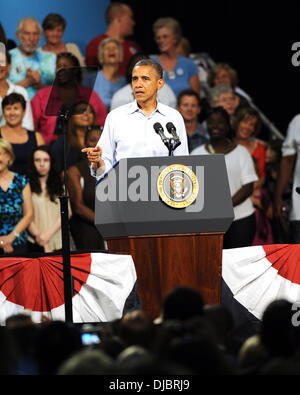 Le président des États-Unis, Barack Obama prend la parole pendant la campagne un rassemblement à l'West Palm Beach Convention Center West Palm Beach, Floride - 09.09.12 Banque D'Images