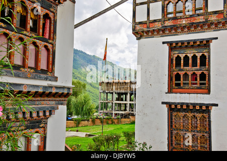 L'école national des arts ou école de peinture,étudiants dédié sur 4-6 ans étudiant les arts,masques,broderie,Thimphu, Bhoutan Banque D'Images