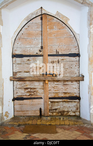 Chien noir des marques de griffes Bungay Holy Trinity Church, Blythburgh, Suffolk, Angleterre Banque D'Images