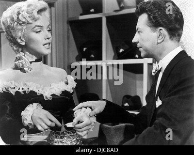 Marilyn Monroe et Donald O'Connor sur-ensemble du film, "il n'y a pas d'affaire comme Show Business", 20th Century Fox, 1954 Banque D'Images