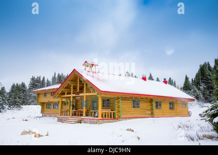 Mount Assiniboine Lodge, le parc provincial du mont Assiniboine, Colombie Britannique, Canada Banque D'Images