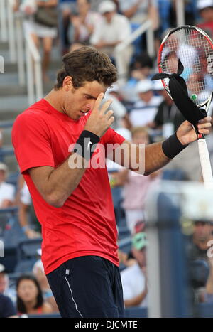 Juan Martin Del Potro US Open 2012 Men's Match - Juan Martin Del Potro (ARG) vs Florent Serra (FRA) tenue à l'USTA Billie Jean King National Tennis Center. Del Potro bat Serra 6-4 7-6 6-4 - New York City, USA - 29.08.12 Banque D'Images