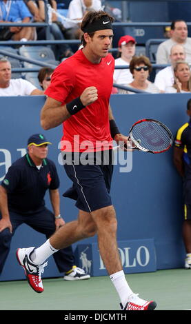 Juan Martin Del Potro US Open 2012 Men's Match - Juan Martin Del Potro (ARG) vs Florent Serra (FRA) tenue à l'USTA Billie Jean King National Tennis Center. Del Potro bat Serra 6-4 7-6 6-4 - New York City, USA - 29.08.12 Banque D'Images