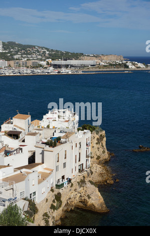 Vue sur le port d'ibiza de Dalt Vila (vieille ville), la ville d'ibiza, Ibiza, ESPAGNE Banque D'Images