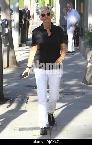Ellen DeGeneres vu dehors et à propos de Los Angeles, Californie - 09.08.12 Banque D'Images