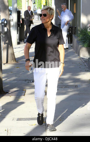 Ellen DeGeneres vu dehors et à propos de Los Angeles, Californie - 09.08.12 Banque D'Images