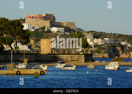 Vue sur dalt Vila (vieille ville), la ville d'ibiza, Ibiza, ESPAGNE Banque D'Images