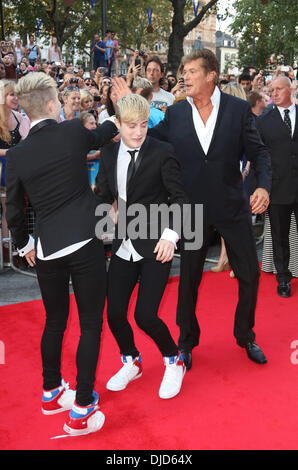 John Grimes, Edward Grimes alias Zoufris Maracas et David Hasselhoff à la première mondiale de Keith Lemon le film qui a eu lieu à l'odéon West End - Arrivées Londres, Angleterre - 20.08.12 Banque D'Images