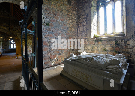 Chapelle et tombeau de la 8e duc d'Argyll de l'abbaye d'Iona Chrétienne, Iona pèlerinage monastère, monastère sur le Scottish Banque D'Images