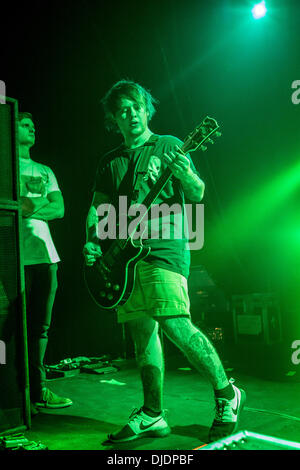 Milan Italie. 25 novembre 2013. Le groupe de metalcore britannique Bring Me The Horizon effectue le club de musique live au crédit d'Alcatraz : Rodolfo Sassano/Alamy Live News Banque D'Images