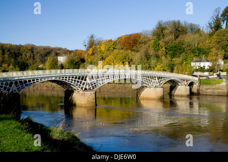 Pont de Chepstow et la rivière Wye, Chepstow, Monmouthshire, Galles du Sud. Banque D'Images