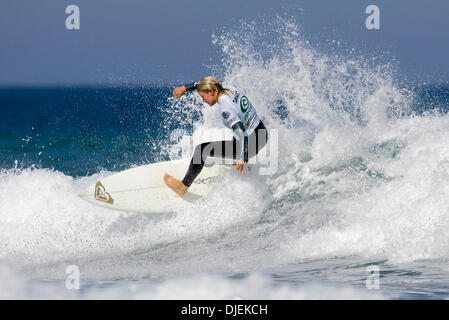 Sep 06, 2007 - Santander, Espagne - Roseanna Hodge (East London, Afrique du Sud) (photo), l'ASP World Tour actuel de womans débutant avancé pour les quarts de finale du Rip Curl Girls Festival à Liencres, Santander, Espagne aujourd'hui. Hodge a été minée par la Ronde 3 résultats et est heureux d'enfin rendre à des quarts de finale d'un événement. Elle a défait Stephanie leader du classement actuel Banque D'Images