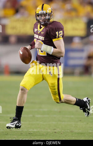 27 octobre 2007 - Tempe, AZ ..Rudy Carpenter # 12 de l'Arizona State Sun Devils en action contre l'Ours d'or de la Californie au Sun Devil Stadium de Tempe, Arizona. Max Simbron/CSM..les Sun Devils défait les Golden Bears 31-20 (crédit Image : © Max Simbron/Cal Sport Media) Banque D'Images