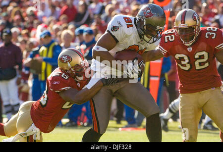 Tampa Bay Buccaneers tight end Ko Kieft (41) blocks Seattle Seahawks  linebacker Tanner Muse (58) during an NFL football game at Allianz Arena in  Munich, Germany, Sunday, Nov. 13, 2022. The Tampa