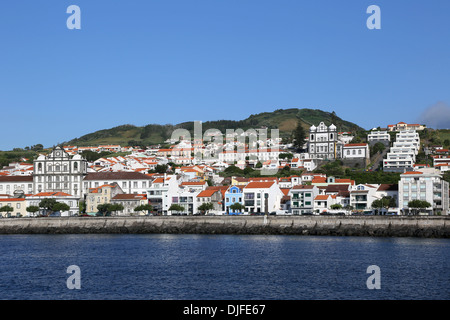Vue de la ville de Horta sur l'île de Faial Açores Portugal Banque D'Images