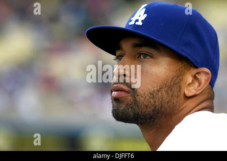 9 juin 2010 : Los Angeles Dodger champ centre Matt Kemp se prépare à prendre le terrain, avant le début du match entre les Cardinals de Saint-Louis et Les Dodgers de Los Angeles. (Crédit Image : © Tony Leon/ZUMApress.com) Southcreek/mondial Banque D'Images
