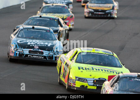 17 juillet 2010 - Madison, Wisconsin, United States of America - 17 juillet 2010 : course au cours de la série NASCAR Nationwide Missouri-Illinois 250 Concessionnaires Honda à Gateway International Raceway à Madison, Wisconsin. Crédit obligatoire - Scott Kane / Southcreek Global. (Crédit Image : © Global/ZUMApress.com) Southcreek Banque D'Images