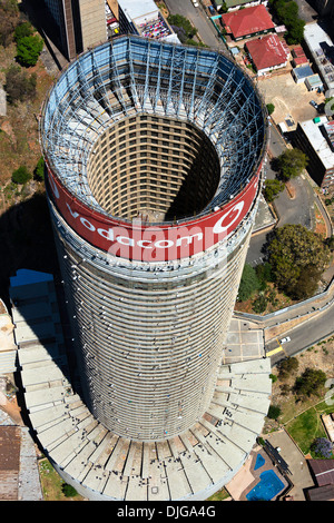 Vue aérienne de Ponte City, plus grand immeuble d'Hillbrow, Johannesburg Afrique du Sud. Banque D'Images