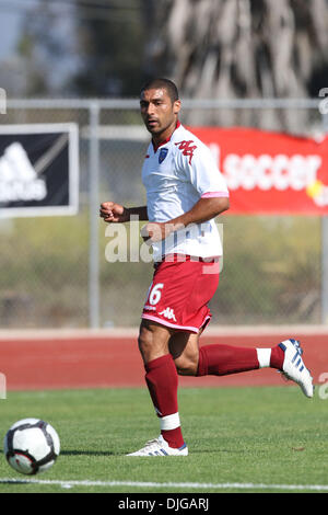 17 juillet 2010 - Oxnard, Californie, États-Unis d'Amérique - 17 juillet 2010 : Hayden Mullins de Portsmouth FC en action pendant le match amical entre Portsmouth FC et Ventura Fusion à Oxnard College à Oxnard, Californie. Portsmouth FC a ensuite battu la fusion avec un score final de 2-1. Crédit obligatoire : Brandon Parry / Southcreek Global (Image Crédit : © Southcreek Global/Z Banque D'Images