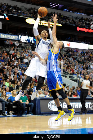 Dallas, TX, USA . 27 nov., 2013. Dallas Mavericks petit ailier Shawn Marion # 0 lors d'un match de NBA entre les Golden State Warriors et les Dallas Mavericks à l'American Airlines Center de Dallas, TX Dallas battu Golden State 103-99 Crédit : Cal Sport Media/Alamy Live News Banque D'Images