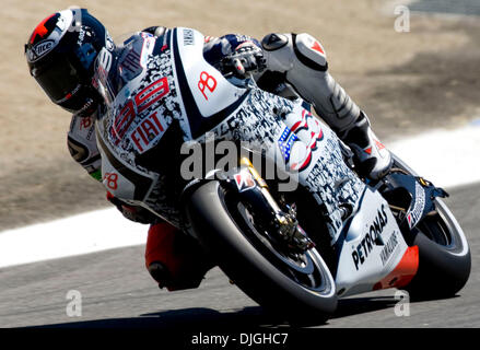 23 juillet 2010 - Monterey, Californie, États-Unis - Jorge Lorenzo # 99 au cours de la première session de la pratique de la Red Bull MotoGP du Grand Prix des États-Unis au Mazda Raceway Laguna Seca. (Crédit Image : © William Mancebo/ZUMApress.com) Banque D'Images