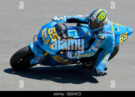 23 juillet 2010 - Monterey, Californie, États-Unis - Loris Capirossi # 65 au cours de la première session de la pratique de la Red Bull MotoGP du Grand Prix des États-Unis au Mazda Raceway Laguna Seca. (Crédit Image : © William Mancebo/ZUMApress.com) Banque D'Images