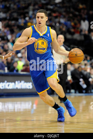Dallas, TX, USA . 27 nov., 2013. Golden State Warriors shooting guard Klay Thompson # 11 lors d'un match de NBA entre les Golden State Warriors et les Dallas Mavericks à l'American Airlines Center de Dallas, TX Dallas battu Golden State 103-99 Crédit : Cal Sport Media/Alamy Live News Banque D'Images