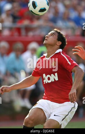 25 juillet 2010 - Kansas City, Missouri, États-Unis d'Amérique - 25 juillet 2010 : Manchester United, Rafael (# 21) montres la balle au cours du premier semestre. Kansas City Wizards a battu Manchester United 2-1 lors de leur tournée 2010 au Arrowhead Stadium, Kansas City, Missouri..Crédit obligatoire : Tyson Hofsommer / Southcreek Global (Image Crédit : © Southcreek/ZUMApress.com) mondial Banque D'Images