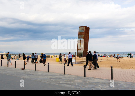 Rebecca Horn sculpture sur la plage de la Barceloneta, Barcelone, Espagne, Europe Banque D'Images