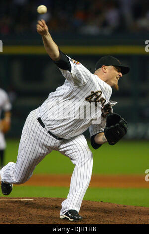 Astros de Houston Lanceur Brett Myers (39) jeter encore difficile dans la 8e manche. Les Astros de Houston défait les Chicago Cubs 6 - 1 au Minute Maid Park, Houston, Texas. (Crédit Image : © Luis Leyva/ZUMApress.com) Southcreek/mondial Banque D'Images