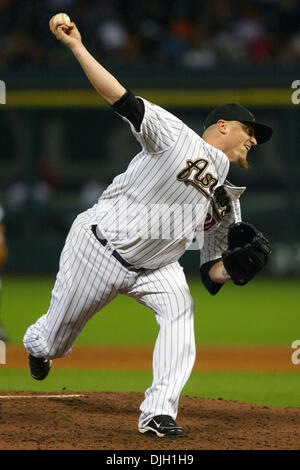 Astros de Houston Lanceur Brett Myers (39) jeter encore difficile dans la 8e manche. Les Astros de Houston défait les Chicago Cubs 6 - 1 au Minute Maid Park, Houston, Texas. (Crédit Image : © Luis Leyva/ZUMApress.com) Southcreek/mondial Banque D'Images
