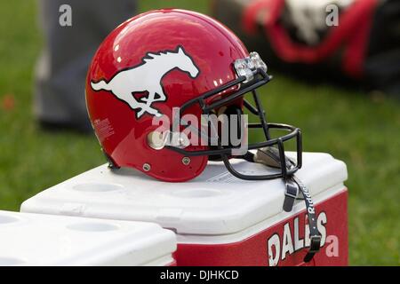 31 juillet 2010 - Calgary, Alberta, Canada - 31 juillet 2010 : Calgary Stampeders Casque..Crédit obligatoire : Irena Thompson / Southcreek Global (Image Crédit : Â© Southcreek/ZUMApress.com) mondial Banque D'Images