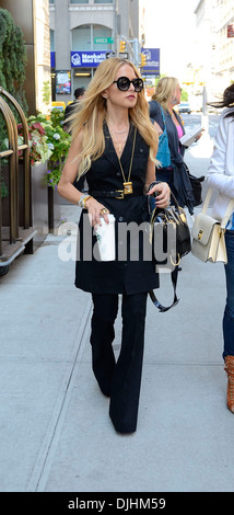 Rachel Zoe vu sortant de son hôtel de Manhattan New York City, USA - 01.06.12 Banque D'Images