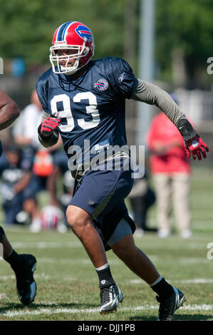 06 août 2010 - Webster, New York, États-Unis d'Amérique - Août 6, 2010 : Buffalo Bills secondeur CHRIS ELLIS en action lors d'un camp d'entraînement session à Saint John Fisher College à Pittsford, New York..Crédit Obligatoire -Mark Konezny / Southcreek Global (Image Crédit : © Southcreek/ZUMApress.com) mondial Banque D'Images