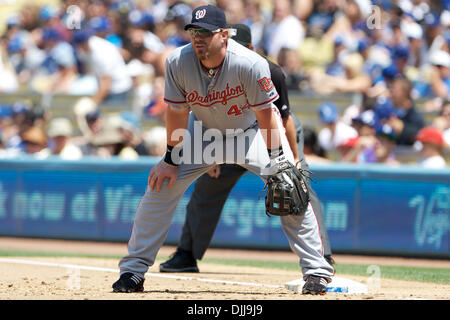 08 août 2010 - Los Angeles, Californie, États-Unis d'Amérique - 8 août 2010 : Washington Nationals de premier but ADAM DUNN (# 44) n'a pas commercialisés par les ressortissants non-renonciation à la date limite, mais la spéculation est monnaie courante qu'il peut encore être traité. .Les Dodgers battre le tiers 8-3.Crédit obligatoire : Tony Leon / Southcreek Global (Image Crédit : © Southcreek/ZUMApress.com) mondial Banque D'Images