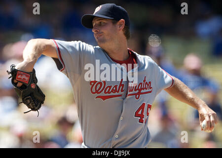 08 août 2010 - Los Angeles, Californie, États-Unis d'Amérique - 8 août 2010 : Washington Nationals lanceur droitier DOUG SLATEN (# 45) est venu sur le soulagement des JASON MARQUIS (# 21) dans la cinquième manche..Les Dodgers battre le tiers 8-3.Crédit obligatoire : Tony Leon / Southcreek Global (Image Crédit : © Southcreek/ZUMApress.com) mondial Banque D'Images