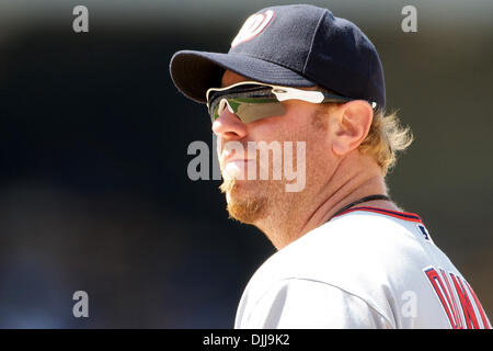 08 août 2010 - Los Angeles, Californie, États-Unis d'Amérique - 8 août 2010 : Washington Nationals de premier but ADAM DUNN (# 44) n'a pas commercialisés par les ressortissants non-renonciation à la date limite, mais la spéculation est monnaie courante qu'il peut encore être traité. .Les Dodgers battre le tiers 8-3.Crédit obligatoire : Tony Leon / Southcreek Global (Image Crédit : © Southcreek/ZUMApress.com) mondial Banque D'Images