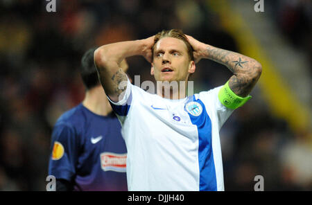 Liberec, République tchèque. 28 nov., 2013. Radoslav Kovac de Liberec réagit au cours de la Ligue Européenne de Football 5e tour groupe H match contre SC Freiburg à Liberec, République tchèque, le 28 novembre 2013. Photo : CTK Radek Petrasek/Photo/Alamy Live News Banque D'Images