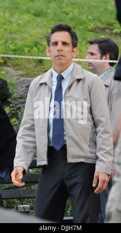 Kristen Wiig et Ben Stiller vu sur l'ensemble de leur nouveau film ' vie secrète de Walter Mitty' dans Central Park à New York City USA - Banque D'Images