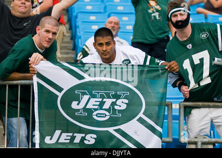 21 août 2010 - Durham, NC, États-Unis - 21 août 2010 : Jets fans au stade Bank of America, Charlotte NC.Crédit obligatoire : Mark Abbott / Southcreek Global (Image Crédit : © Mark Abbott Global/ZUMApress.com)/Southcreek Banque D'Images