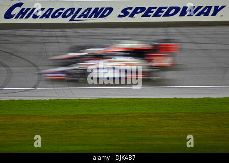 28 août 2010 - Joliet, Illinois, États-Unis d'Amérique - Course d'action à l'IZOD IndyCar Peak Antifreeze & Motor Oil Indy 300 à Chicagoland Speedway. (Crédit Image : © Geoffrey Siehr/ZUMApress.com) Southcreek/mondial Banque D'Images