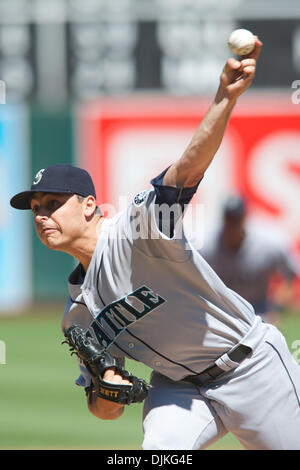 Septembre 06, 2010 - Oakland, Californie, États-Unis d'Amérique - Seattle Mariners P Jason Vargas (38) emplacements au cours de la MLB match entre les Athletics d'Oakland et les Mariners de Seattle au Oakland-Alameda County Coliseum. L'un à bas la mer 6-2. (Crédit Image : © Matt Cohen/ZUMApress.com) Southcreek/mondial Banque D'Images