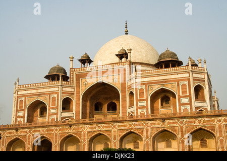 Vue rapprochée du célèbre monument historique Tombe de Humayun à New Delhi, Inde, Asie Banque D'Images