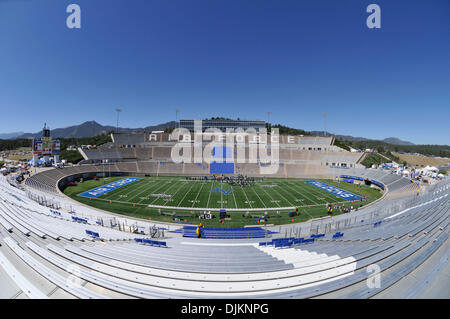 11 septembre 2010 - Colorado Springs, Colorado, États-Unis d'Amérique - Un aperçu du stade avant le match. L'Air Force Academy Falcons défait les BYU Cougars par un score de 35-14 dans un match de conférence à Falcon Stadium. (Crédit Image : © Andrew Fielding/ZUMApress.com) Southcreek/mondial Banque D'Images