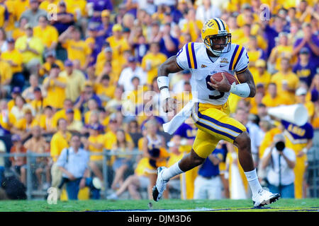 18 septembre 2010 - Baton Rouge, Louisiane, États-Unis d'Amérique du Nord - États-Unis - Jefferson # 9 de la LSU Tigers brouille au Tiger Stadium de Baton Rouge, Louisiane. LSU défait 27-9 de l'État du Mississipi. (Crédit Image : © Stacy Revere/ZUMApress.com) Southcreek/mondial Banque D'Images