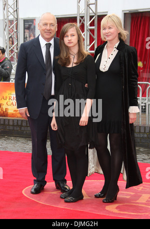 Mark Knopfler avec sa femme et sa fille African Cats UK film premiere tenue à BFI Southbank - Arrivées - Londres Angleterre Banque D'Images