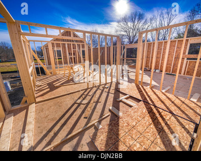 Nouvelle construction d'une maison/encadrés Nouvelle Construction d'une maison/La construction d'une nouvelle maison à partir de la base Banque D'Images
