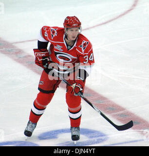 Mar 16, 2008 - Raleigh, Caroline du Nord, USA - Les Sénateurs d'Ottawa contre les Hurricanes de la Caroline JOE JENSEN le RBC Center. Carolina a gagné le match de hockey avec un score final de 5-1. (Crédit Image : © Jason Moore/ZUMA Press) Banque D'Images