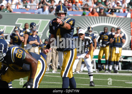 Oct 12, 2008 - New York, New York, USA - QB BRETT à la couleur NY Jets vs le Cincinnati Bengals au stade géant.Les Jets a gagné 26-14. (Crédit Image : © Jeffrey Geller/ZUMA Press) Banque D'Images